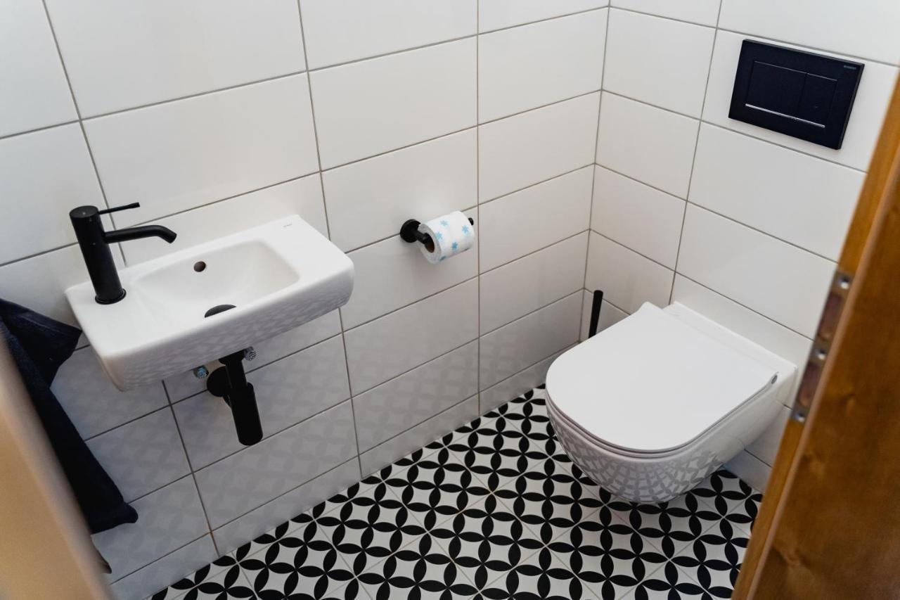Aparthotel Stara Skola Hedec Králíky Exterior foto